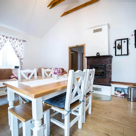 Domceky Sabinka A Melinka *