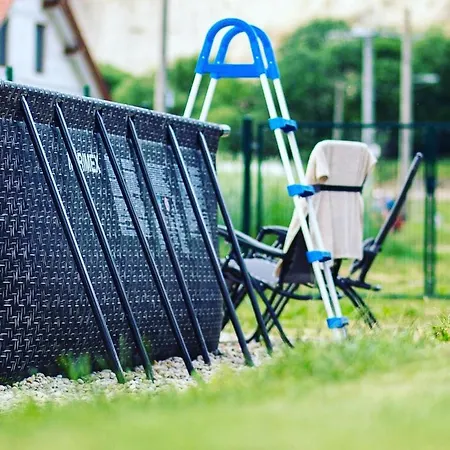 Domceky Sabinka A Melinka *