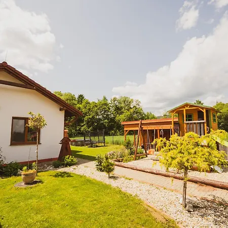 Domceky Sabinka A Melinka * Valča